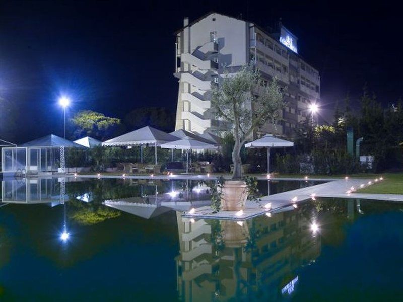 Aris Garden Hotel Casal Palocco Kültér fotó