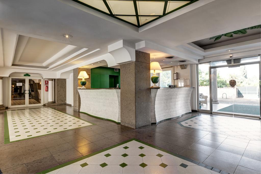 Aris Garden Hotel Casal Palocco Kültér fotó