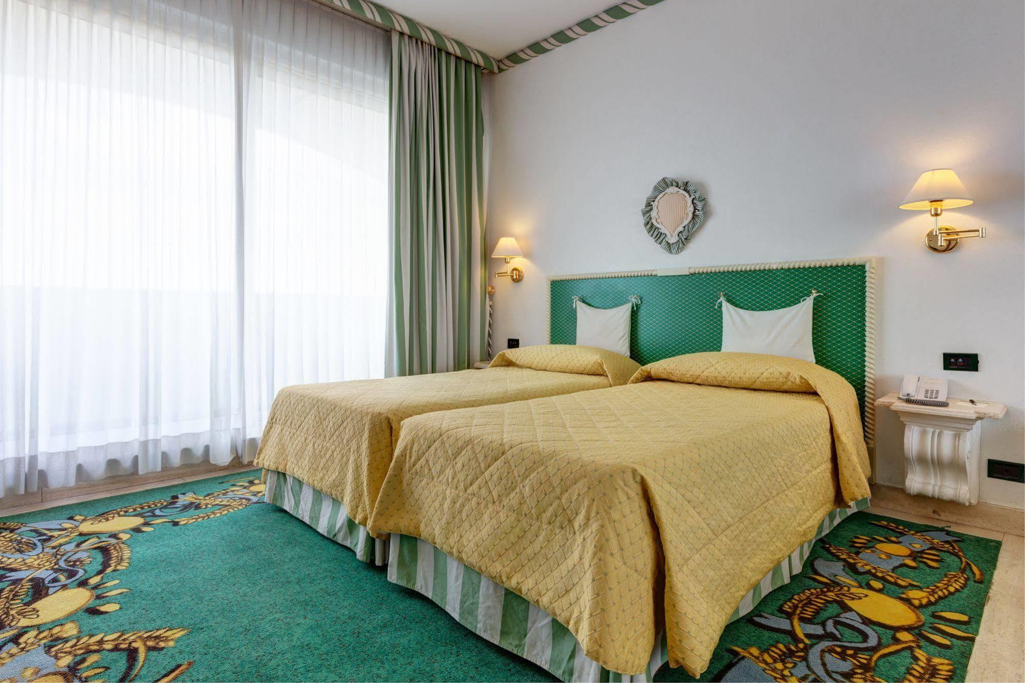 Aris Garden Hotel Casal Palocco Kültér fotó