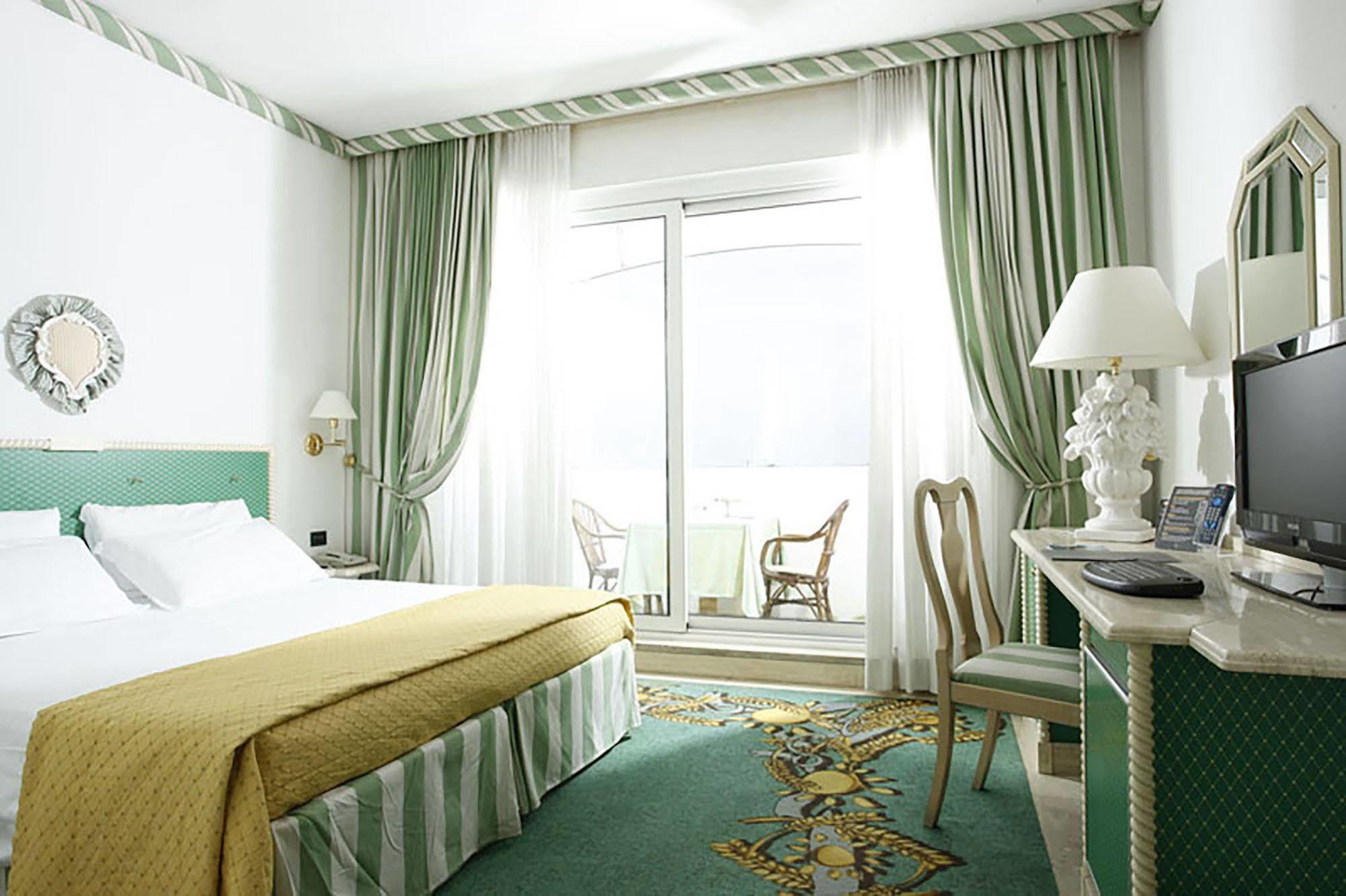 Aris Garden Hotel Casal Palocco Kültér fotó