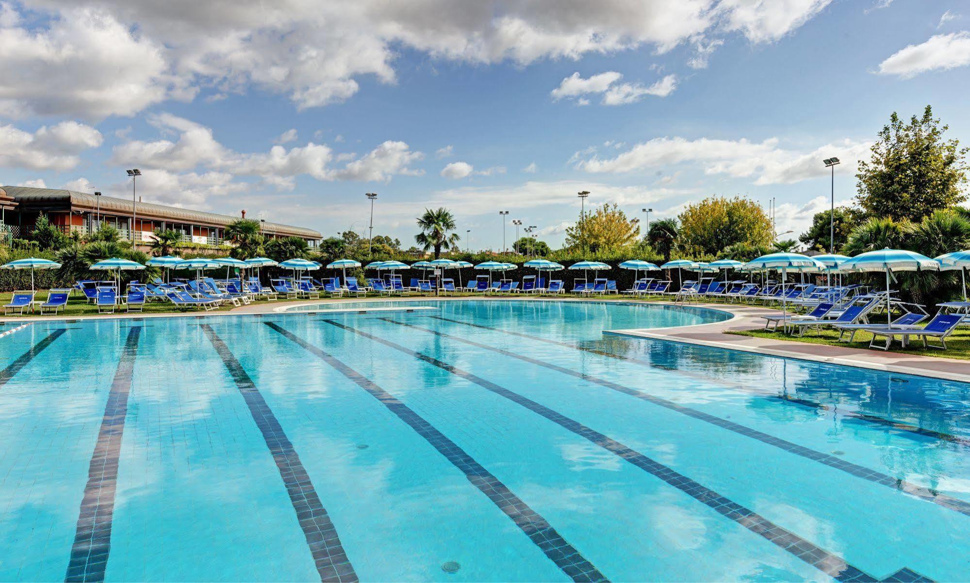 Aris Garden Hotel Casal Palocco Kültér fotó