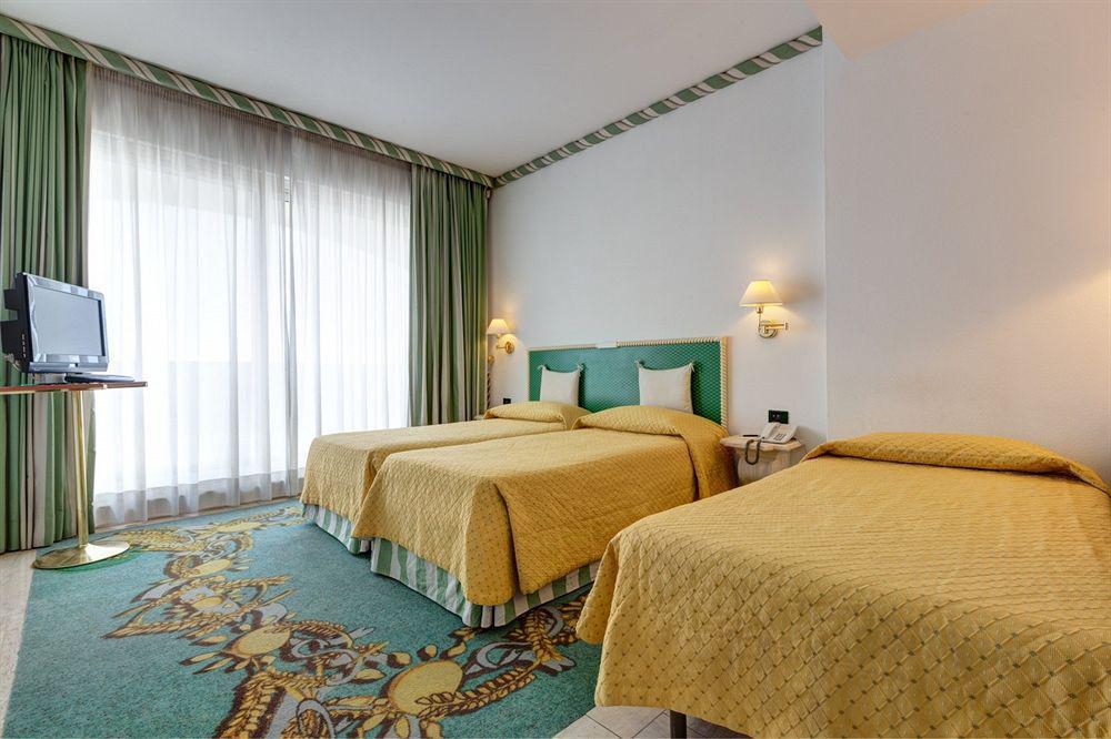 Aris Garden Hotel Casal Palocco Kültér fotó